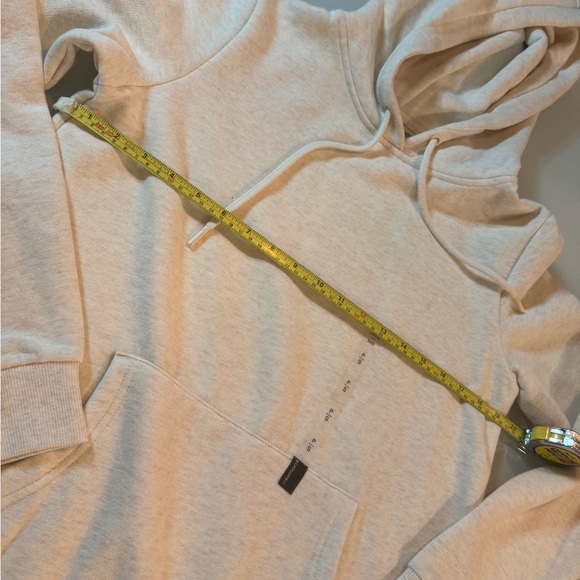 Twik hoodie - size Small - Picture 3 of 6